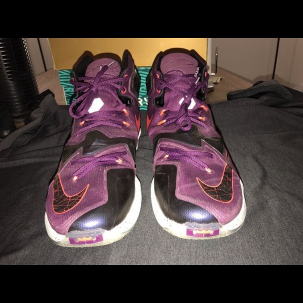 LeBron 13 Written in the Stars